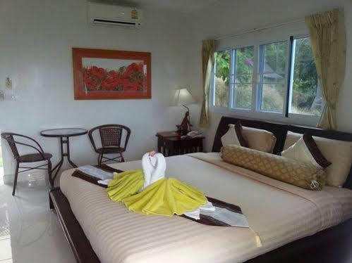 Nirvana Detox Healing Center Hotel Khanom Ngoại thất bức ảnh